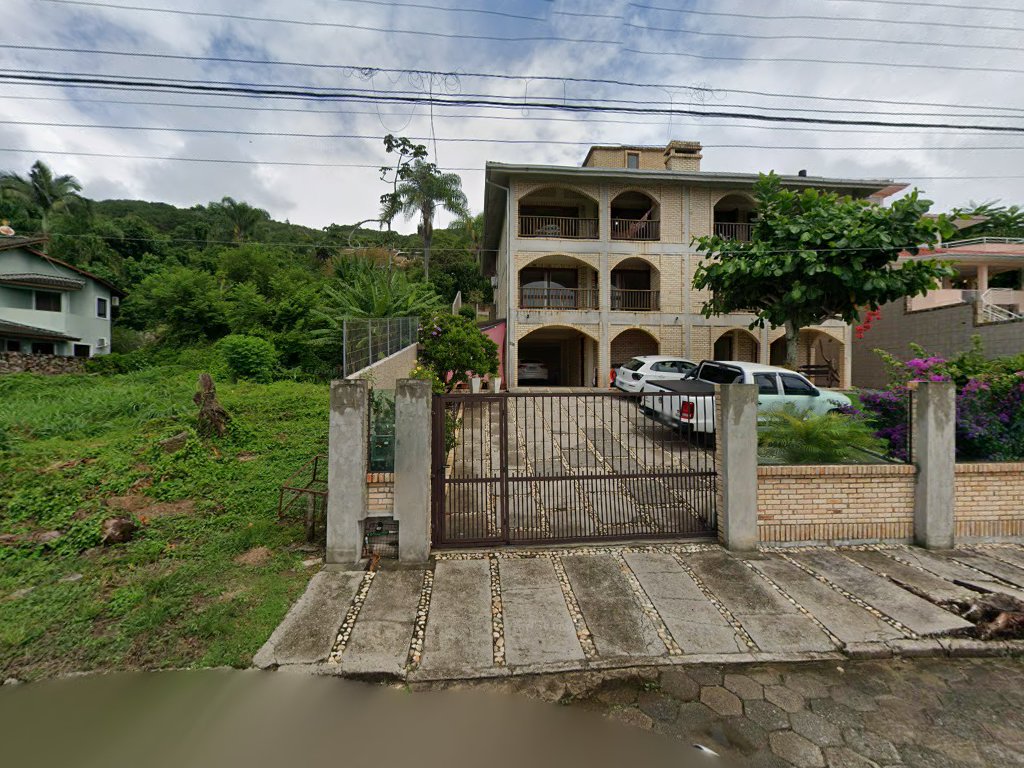 Residencial Baleia Franca em Praia Brava em Florianópolis — foto 1