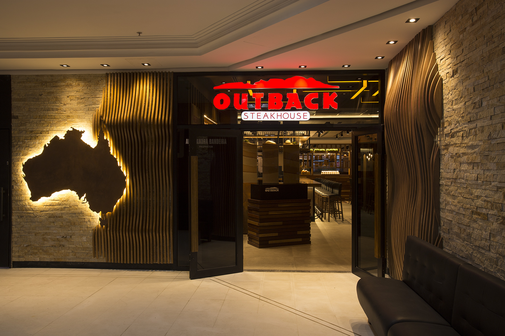 Restaurante Outback Steakhouse em Florianópolis — foto 2