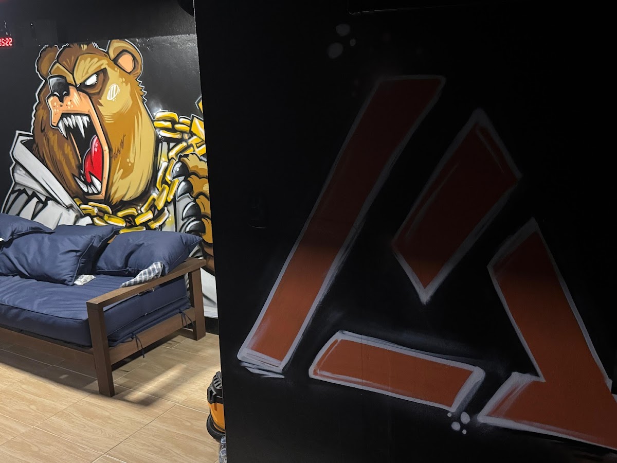RiLiON GRACiE GOLDEN TOWN em Florianópolis — foto 1
