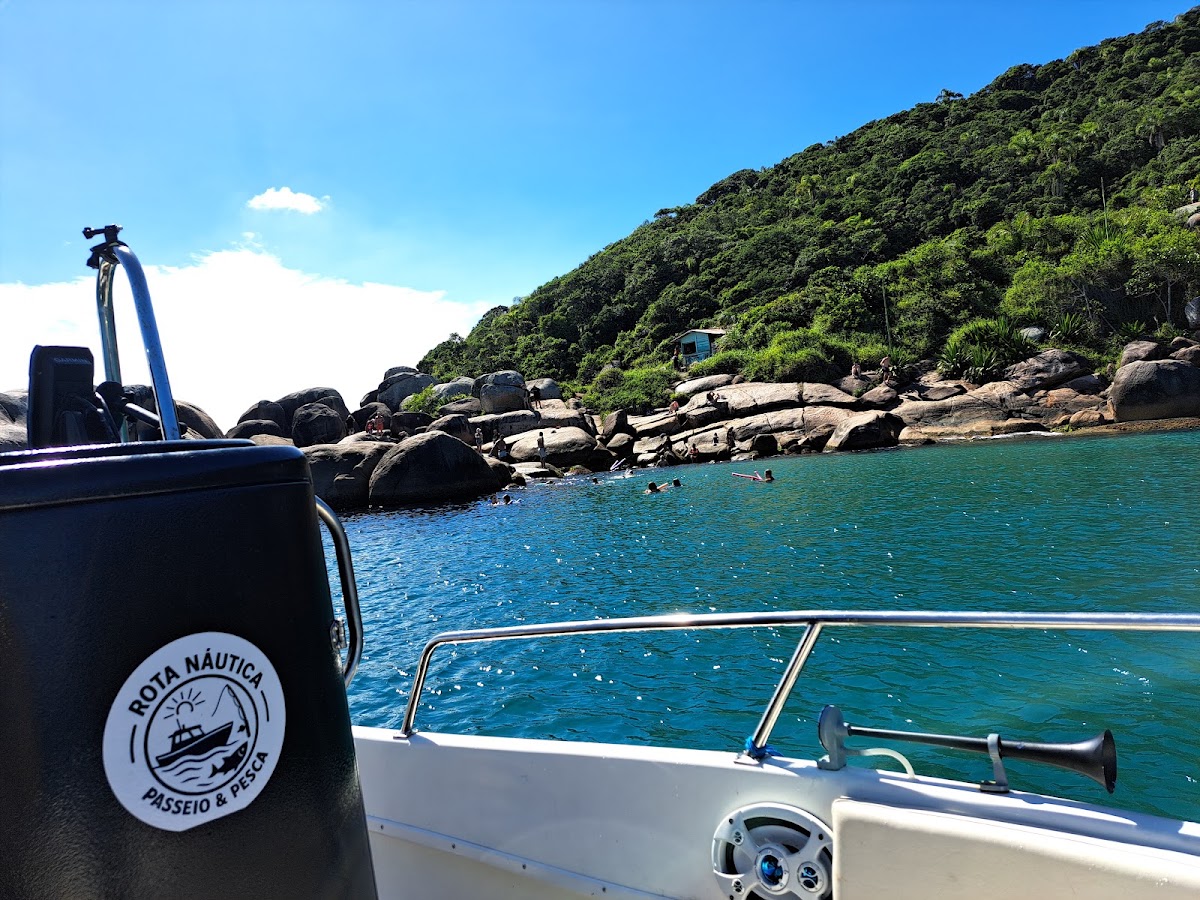 Foto da Rota Náutica “passeio e pesca de lancha”