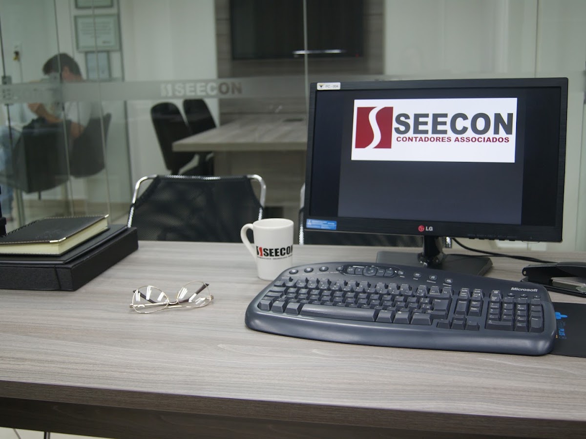 Seecon Contadores Associados S. S. em Florianópolis — foto 1