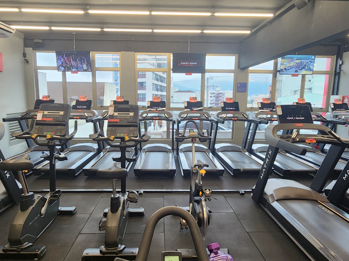 Selfit Academias Trindade em Florianópolis — foto 3