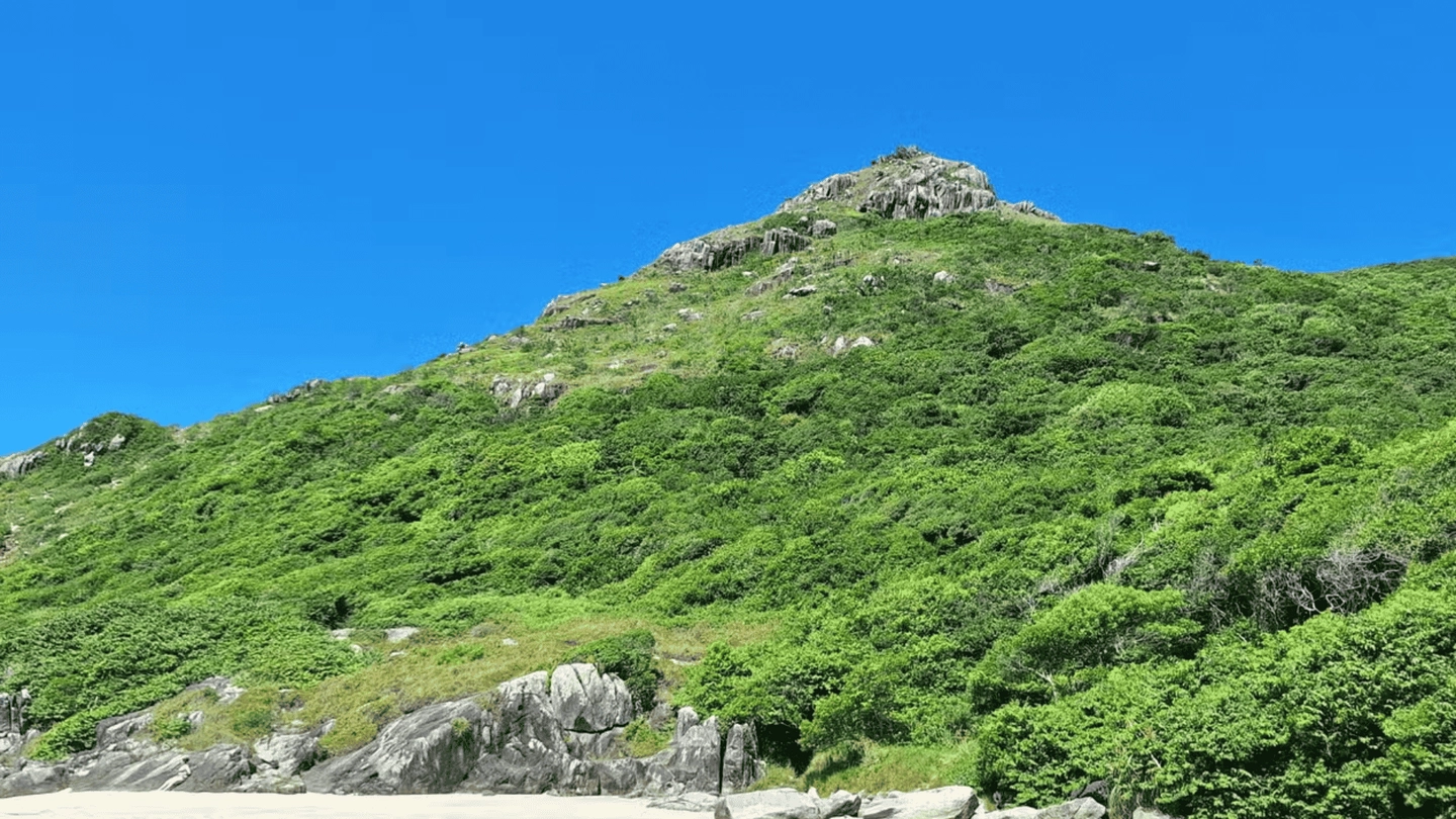 Senderismo al amanecer por el Parque Natural Lagoinha do Leste en Florianópolis em Florianópolis — foto 4