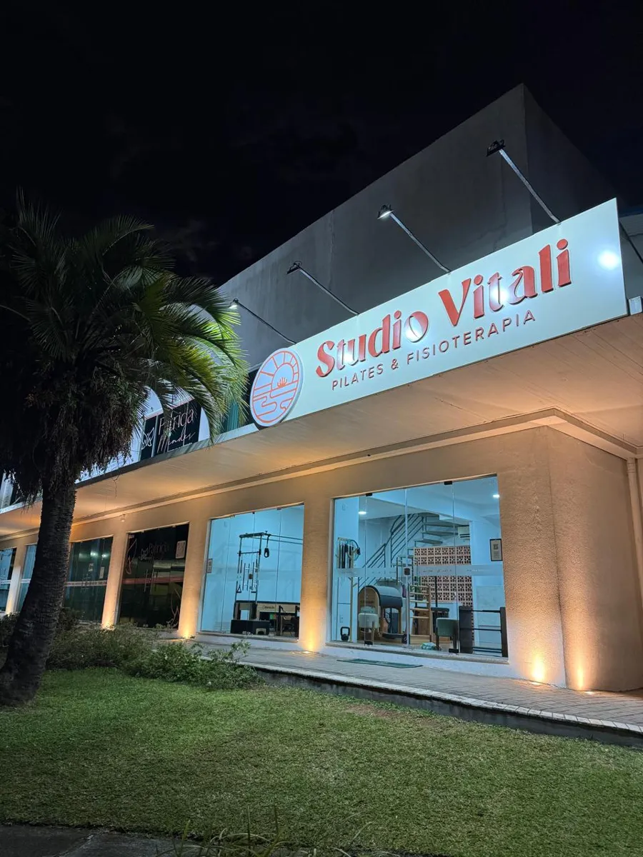 Logo Studio Vitali Pilates & Fisioterapia