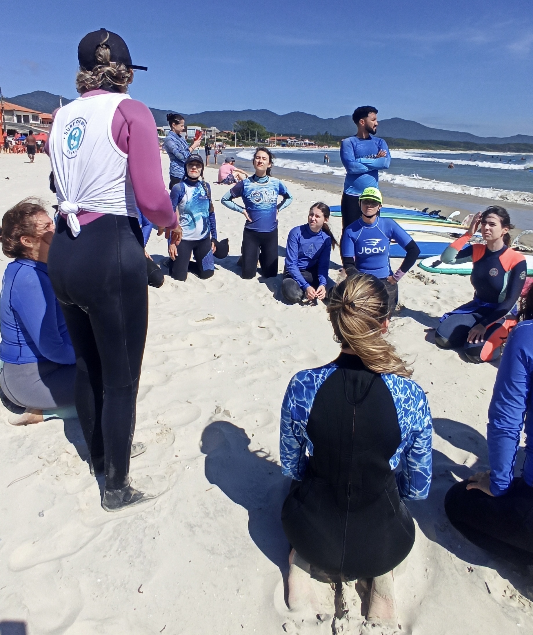 Surf De Bem - Escola de Surf na Barra da Lagoa em Florianópolis SC em Florianópolis — foto 4