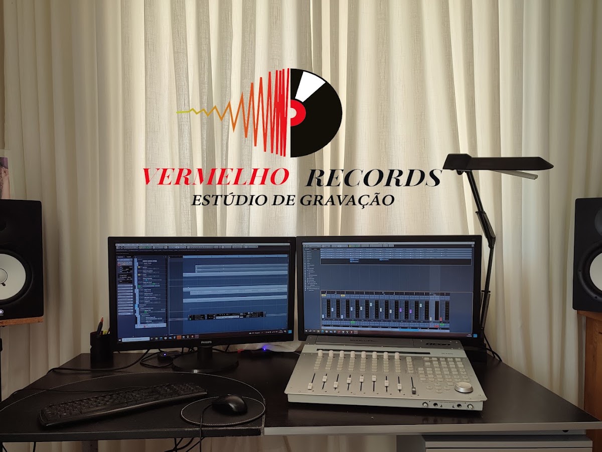 Logo Vermelho Records