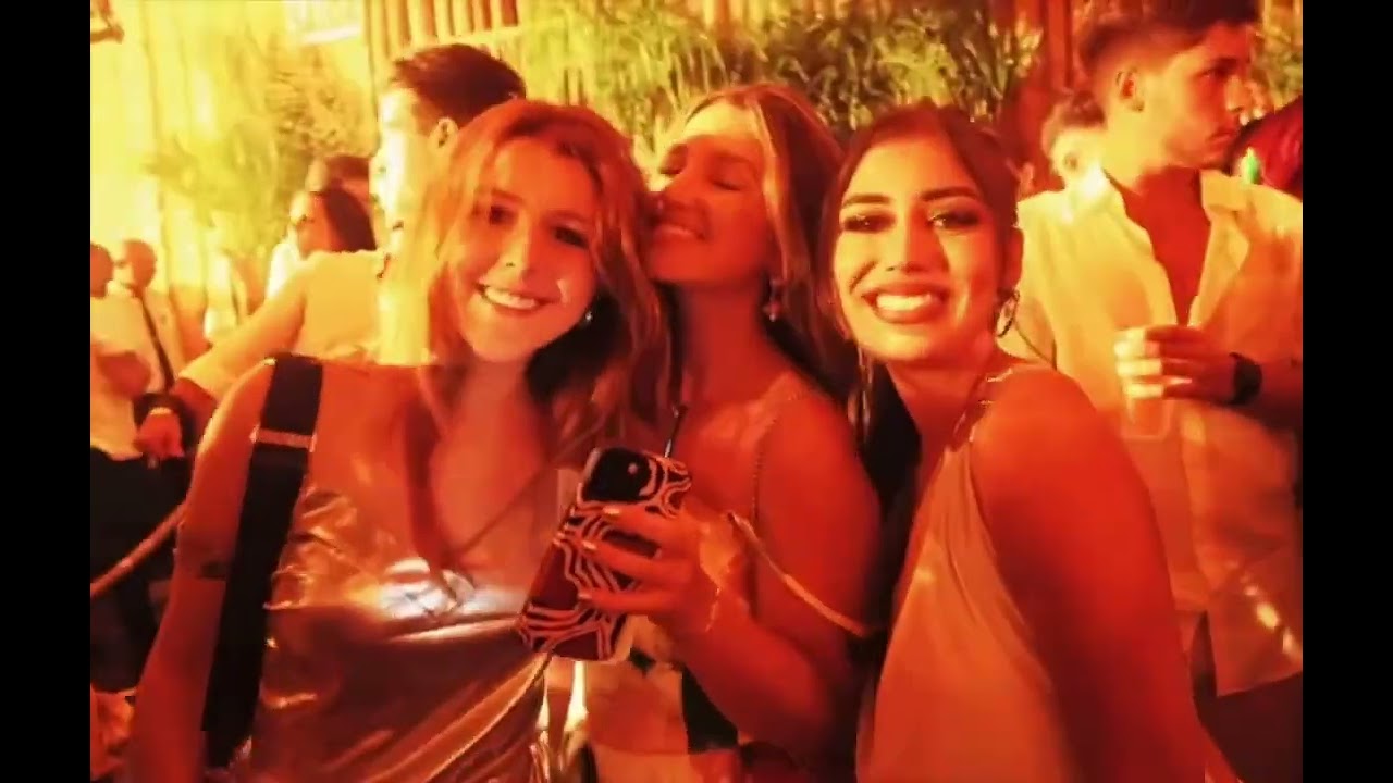 Capa do vídeo New Year’s Eve 2026 at Safari Beach Club | Jurerê Internacional, Brazil ✨🍾, do canal Baladas Floripa