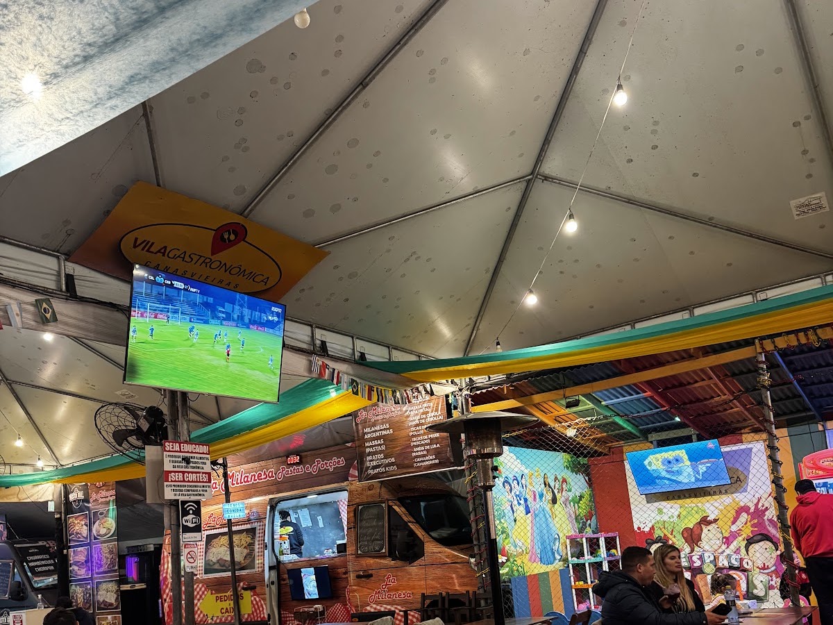 Foto da Vila Gastronômica Canasvieiras Food Park - Canasvieiras - Florianópolis - SC